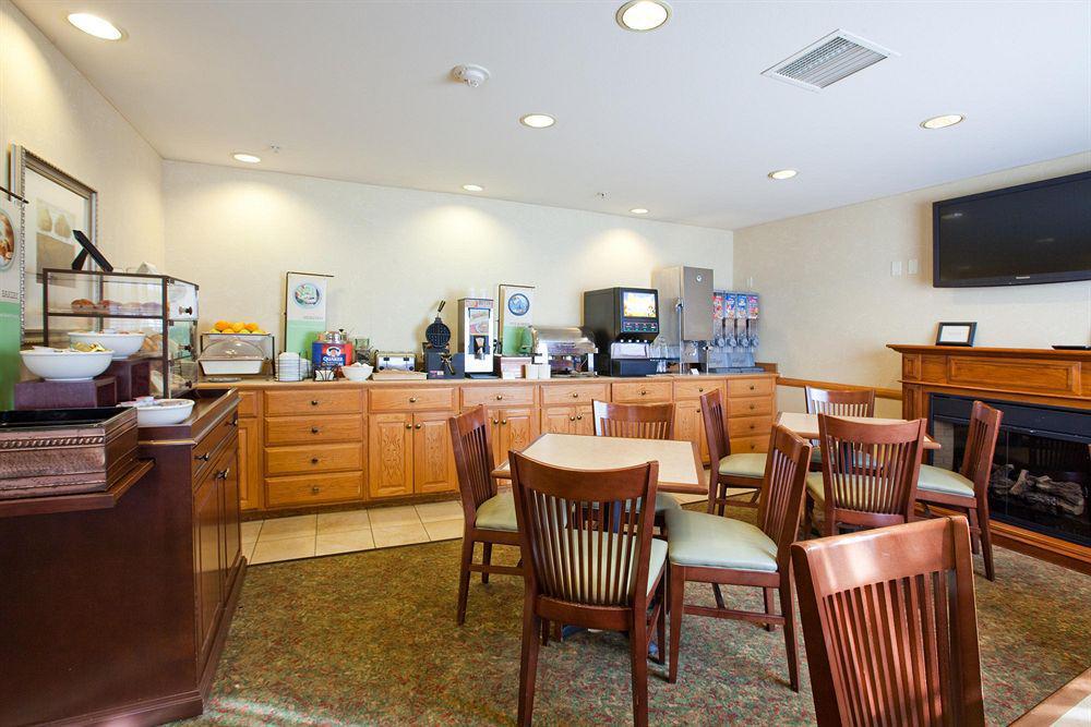 Country Inn & Suites By Radisson, Davenport, Ia Restaurant photo
