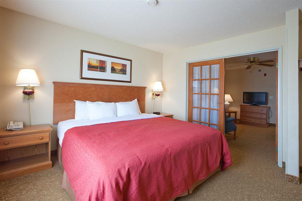 Country Inn & Suites By Radisson, Davenport, Ia Room photo