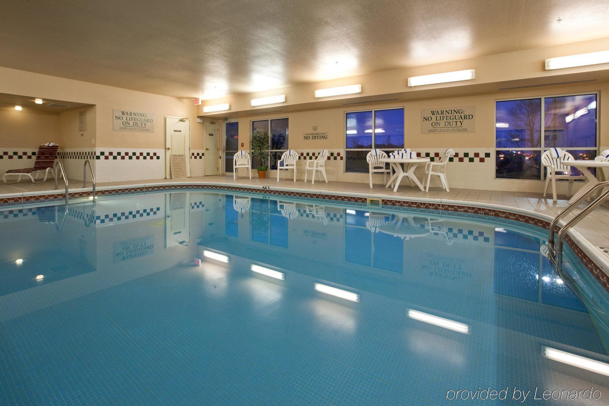 Country Inn & Suites By Radisson, Davenport, Ia Facilities photo